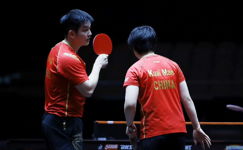 的内线球员 的内线球员