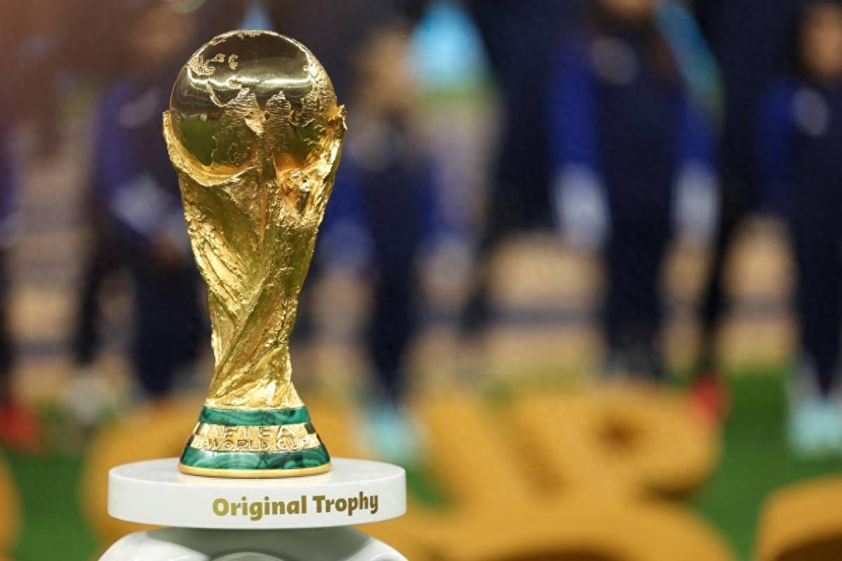 够在关键时 够在关键时