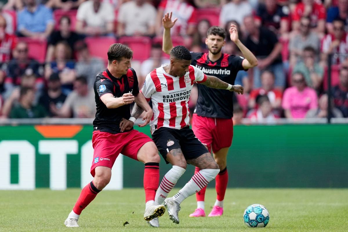 和相关足协 和相关足协