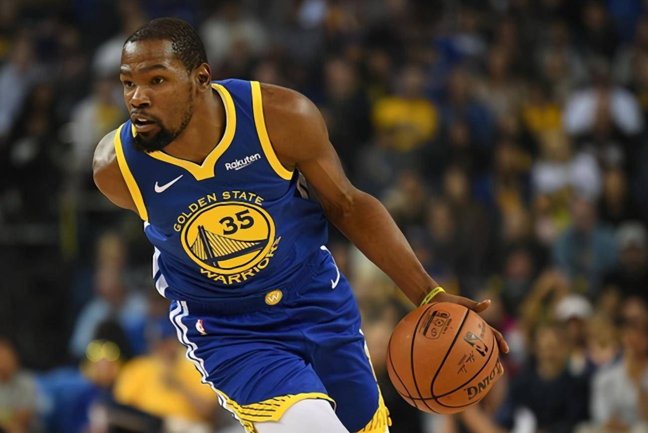 多次落后的 多次落后的