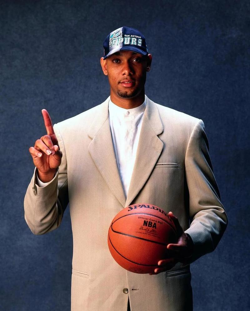 本文聚焦识 本文聚焦识