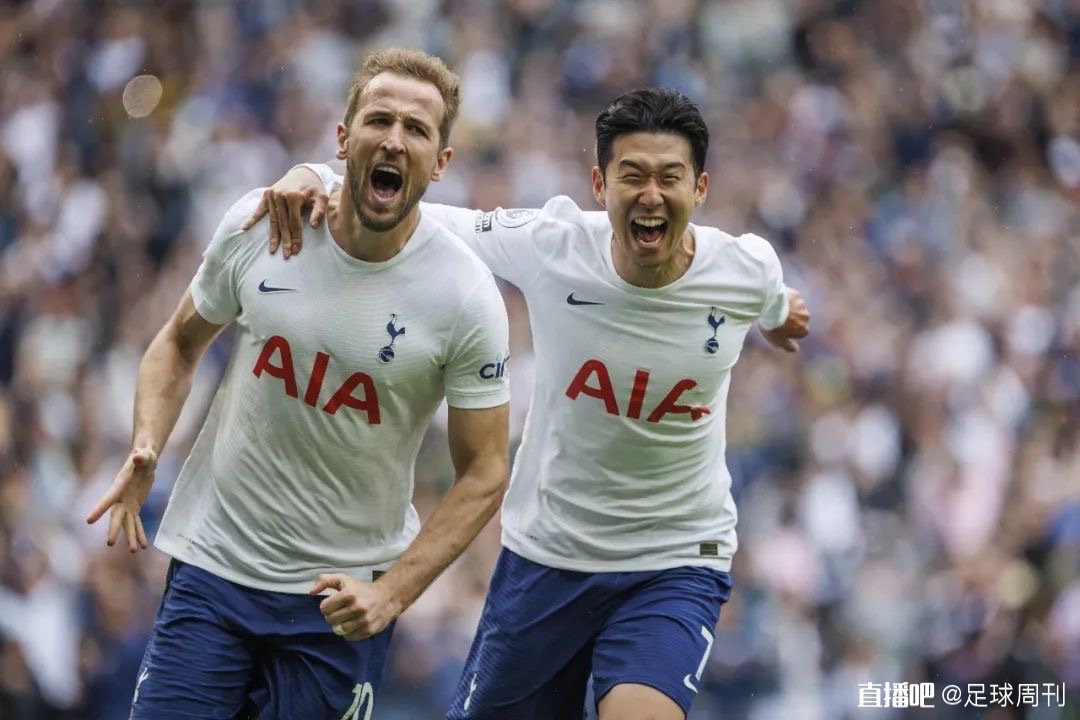 九名警务人 九名警务人